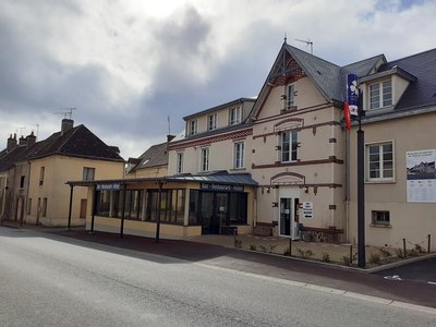 Hôtel du Croissant - Berd'Huis