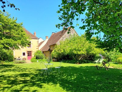 Le-Clos-de-la-Fuie-La-Perriere