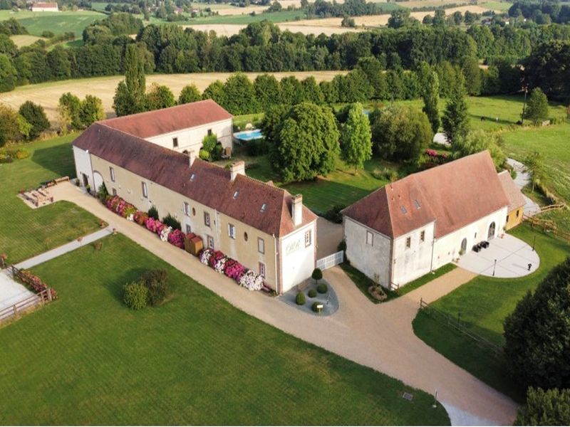 Domaine-de-la-Revardiere-Feings
